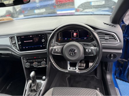 2021 Volkswagen T-Roc R-LINE - 2.0L DIESEL - AUTO - 12M WARRANTY - CAR: 1617 thumbnail
