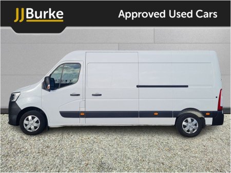 2023 Renault Master FWD LM35 BLUE DCI 135 Business+ €20,950