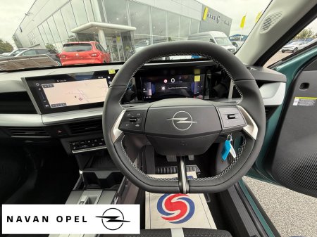 2026 Opel Frontera Elegance 1.2T Hybrid 100Ps * 5 Year Unlimited Mileage Warranty * €31,295 thumbnail