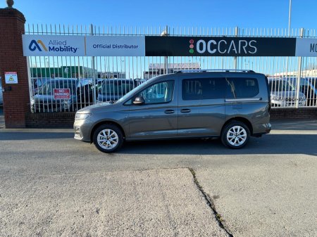 2026 Ford Tourneo Connect Advance - Drive from wheelchair/ upfront passenger