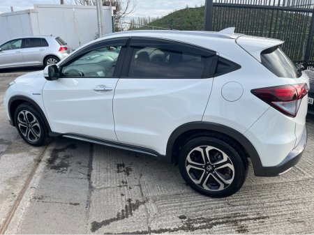 2017 Honda Vezel 1.5 HYBRID AUTO LOW KM CAMERA €15,950