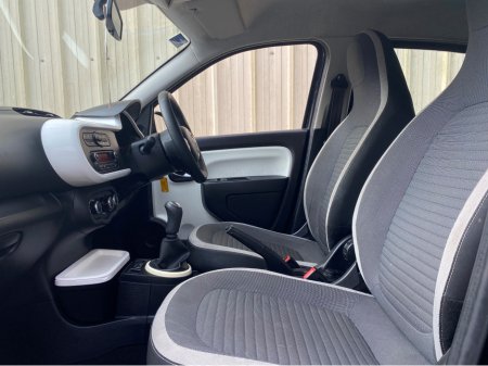 2015 Renault Twingo PLAY// NCT 02/27// €6,999