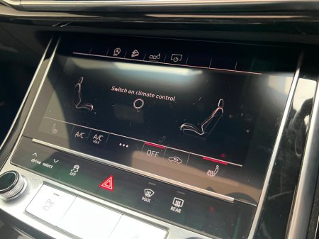 2020 Audi Q8 S LINE 50 TDI 286HP QUATTRO *PAN ROOF* €65,990 thumbnail