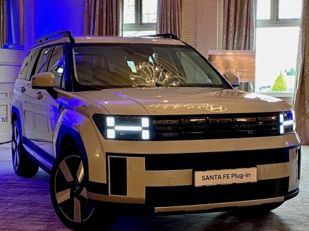 2026 Hyundai Santa Fe 1.6 PHEV 4WD Premium Auto €71,745