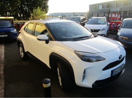 2023 Toyota Yaris Cross HYBRID CR  LUNA 4DR AUTO €22,750