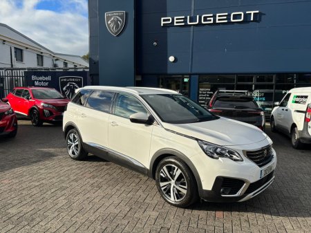 2020 Peugeot 5008  €27,950