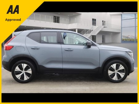 2022 Volvo XC40 2022 XC40 Petrol Plug In Hybird Plus Dark €34,950 thumbnail