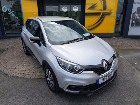 2019 Renault Captur PLAY  4DR  PETROL  90BHP €13,750