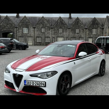 2018 Alfa Romeo Giulia 2.2 TD SUPER 150HP 4DR AUTO €24,000 thumbnail