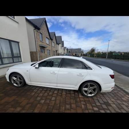 2017 Audi A4 1.4 TFSI S LINE 150PS 4DR A AUTO thumbnail