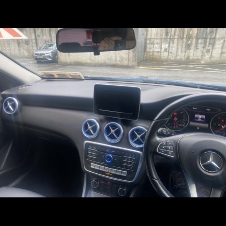 2016 Mercedes-Benz A Series A180 D SE 5DR €17,500 thumbnail