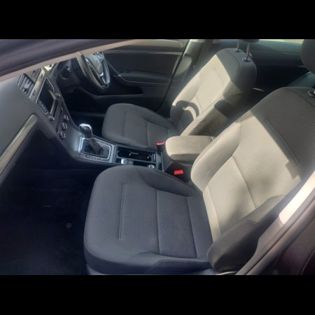 2013 Volkswagen Golf SE BLUEMOTION TECHNOLOGY TDI SA €8,300 thumbnail