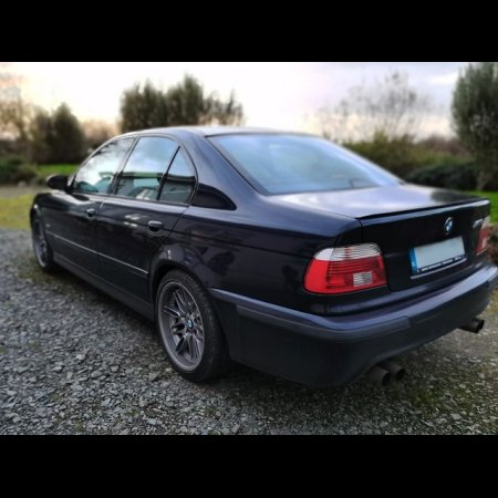 2002 BMW M5 5.0