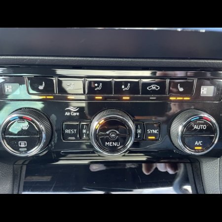 2019 Skoda Superb C SPORT 2.0 TDI 150HP DSG 4DR AUTO €33,950 thumbnail