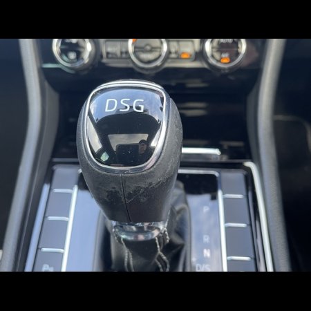 2019 Skoda Superb C SPORT 2.0 TDI 150HP DSG 4DR AUTO €33,950 thumbnail