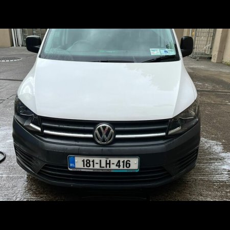 2018 Volkswagen Caddy PV TDI 75HP MANUAL 5SPEED 5DR €13,400 thumbnail