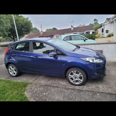 2015 Ford Fiesta MCA ZETEC 1.0 65PS M5 4DR 5DR €10,500 thumbnail