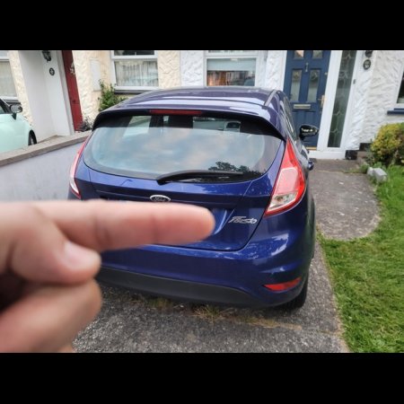 2015 Ford Fiesta MCA ZETEC 1.0 65PS M5 4DR 5DR €10,500 thumbnail
