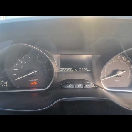 2019 Peugeot 2008 ACTIVE 1.2 110 AUTOMATIC 6.2 4