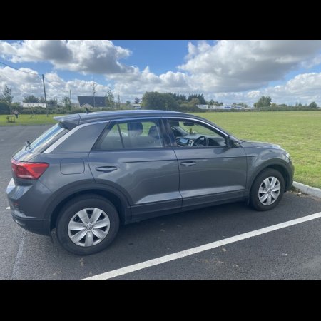 2019 Volkswagen T-roc 1.0 TSI MANUAL 6SPEED FWD 115HP 5DR €25,000 thumbnail