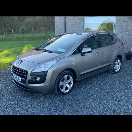 2013 Peugeot 3008 ACTIVE 1.6 HDI 112 4DR