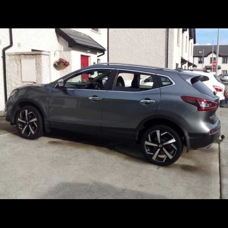 2017 Nissan Qashqai 1.6 DCI TEKNA 4X4 130PS 5DR €18,000 thumbnail