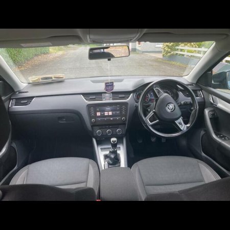 2017 Skoda Octavia COMBI AMBITION 1.6 TDI 11 115HP 4DR