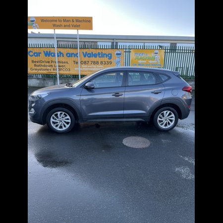 2016 Hyundai Tucson 1.7 CRDI SE NAV BL/DR 5 5DR €17,500 thumbnail