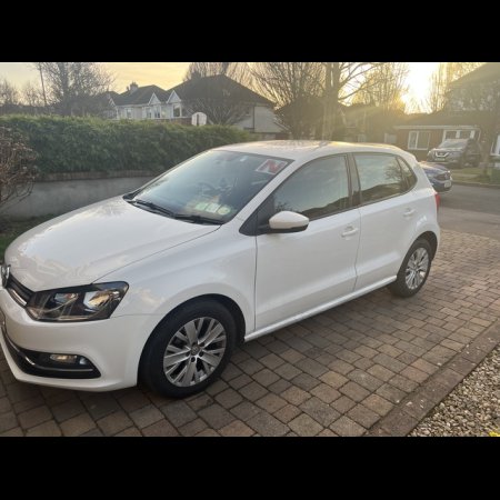 2015 Volkswagen Polo 1.4 SE 75 PS 5DR €10,600 thumbnail