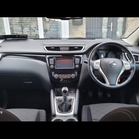 2016 Nissan Qashqai 1.5 DCI N-CONNECTA 5DR 110PS €15,000 thumbnail