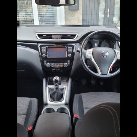 2016 Nissan Qashqai 1.5 DCI N-CONNECTA 5DR 110PS €15,000 thumbnail