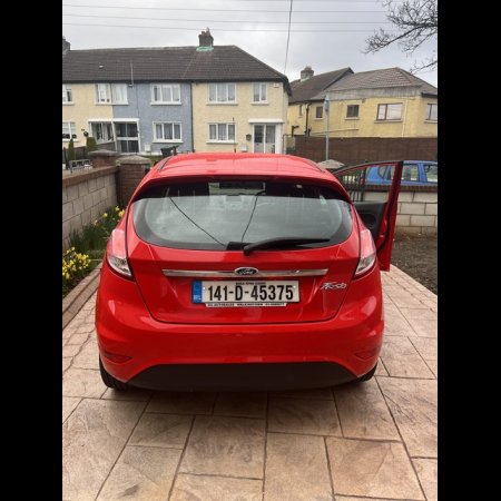 2014 Ford Fiesta 1.25 ZETEC 82PS 5DR ARGENTO