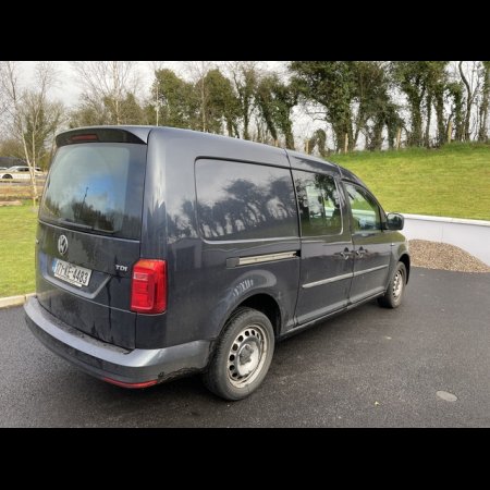 2017 Volkswagen Caddy KM TDI 102HP MANUAL 5SPEED 5DR €14,000 thumbnail