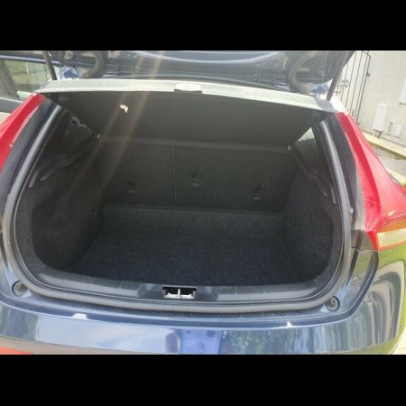 2015 Volvo V40 D2 SE 5DR €13,950 thumbnail