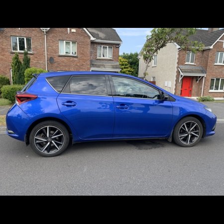 2018 Toyota Auris 1.2 D-4T LUNA SPORT 4DR