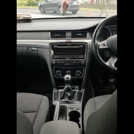 2014 Skoda Superb 1.6 TDI S GREENLINE III 105PS 5DR €9,500 thumbnail