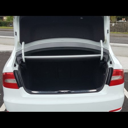 2014 Skoda Superb 1.6 TDI S GREENLINE III 105PS 5DR €9,500 thumbnail