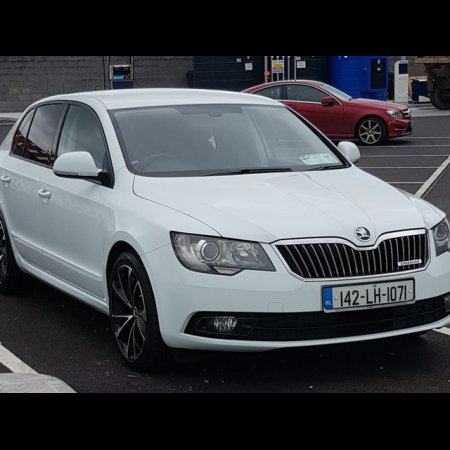 2014 Skoda Superb 1.6 TDI S GREENLINE III 105PS 5DR €9,500 thumbnail