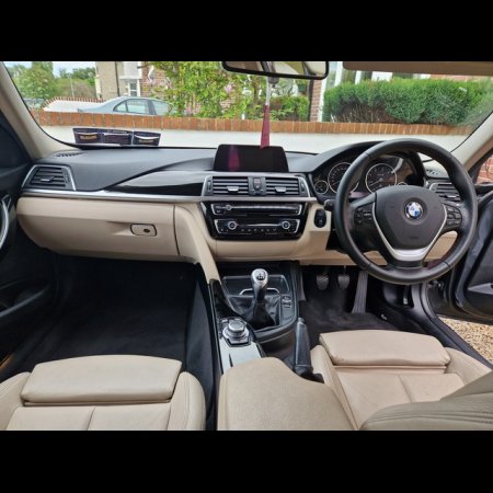 2016 BMW 318 BMW 318D Touring €17,250 thumbnail