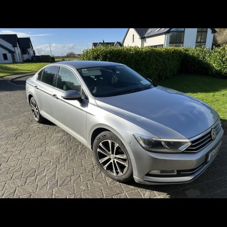 2018 Volkswagen Passat HIGHLINE 1.6 TDI MANUAL 6SPEED FWD 120HP 4DR