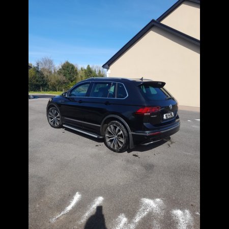 2019 Volkswagen Tiguan R-LINE 2.0 TDI D7A 4M 240HP 5DR AU €33,950 thumbnail