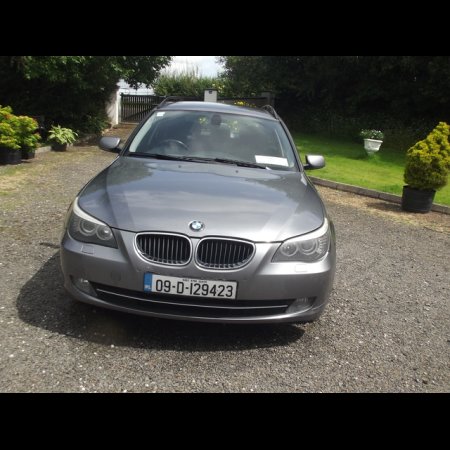 2009 BMW 520 D E61 SE TOURING 5DR