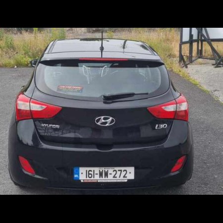 2016 Hyundai I30 1.6 DELUXE 5DR €9,800 thumbnail