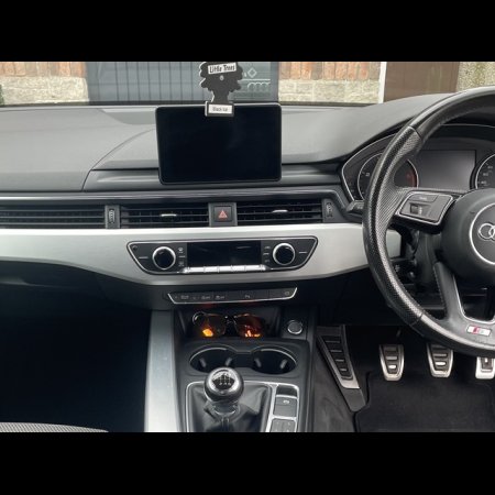 2017 Audi A4 2.0 TDI S LINE 150PS 4DR €17,250 thumbnail