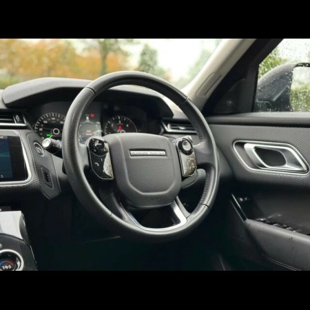 2019 Land Rover Range Rover Velar VEL 19.5MY 2.0 T TD4 5DR AUTO €35,800 thumbnail