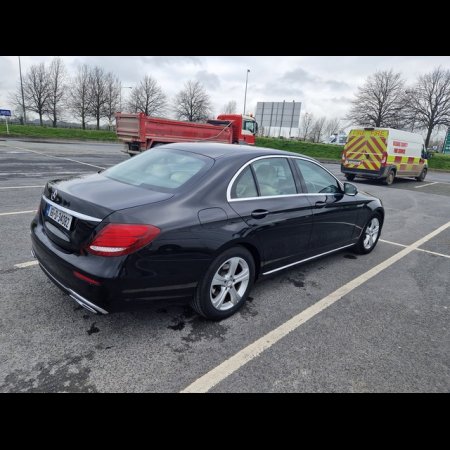 2016 Mercedes-Benz E Series 220 D AVANTGARDE 4DR AUTO