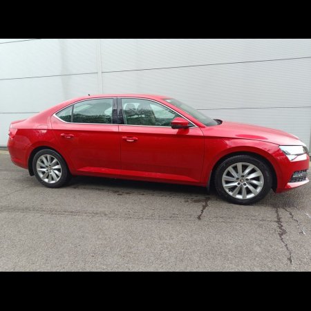 2021 Skoda Superb SUPERB AMB 2.0TDI 122HP Auto DSG 5dr €29,995 thumbnail