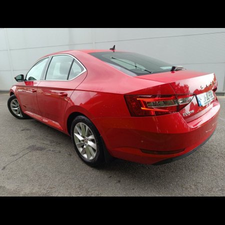 2021 Skoda Superb SUPERB AMB 2.0TDI 122HP Auto DSG 5dr €29,995 thumbnail