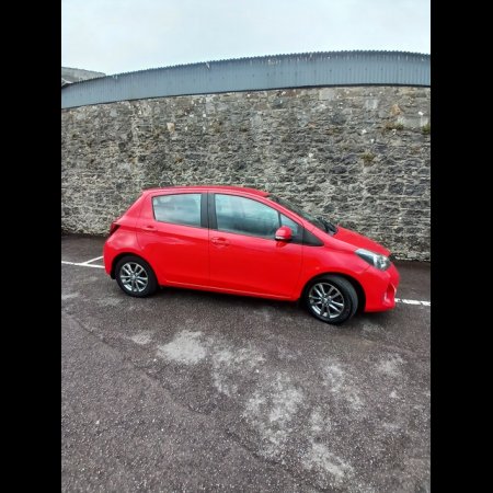 2016 Toyota Yaris 1.4 D-4D LUNA 4DR