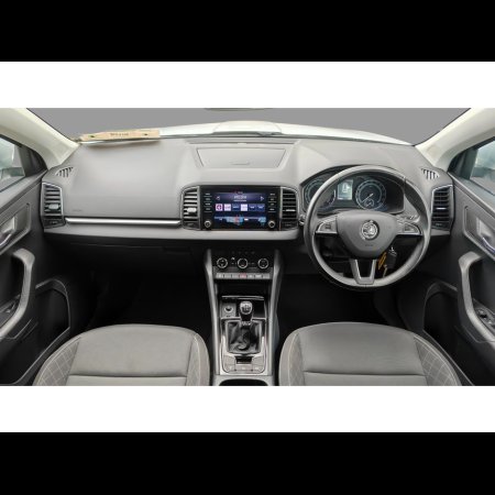 2018 Skoda Karoq AMBITION 1.6 TDI 116 BHP-AS NEW- EXCEPTIONAL CAR-EXEMPLARY NDC SKODA SERVICE HISTORY 11 STAMPS!
